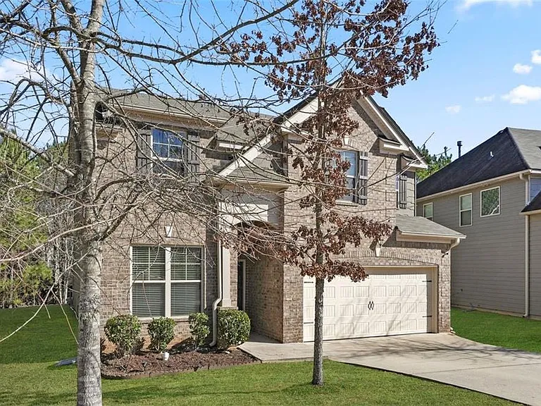 3105 Duke Dr — Photo 3