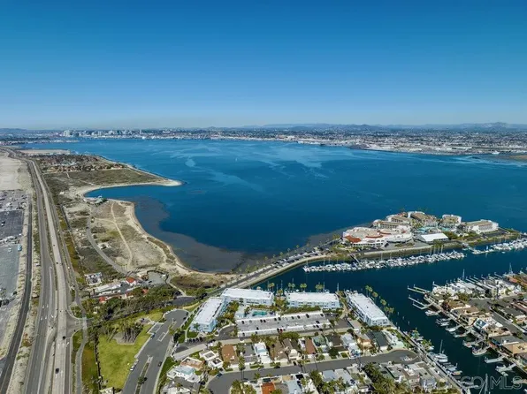 34 Montego Ct, Coronado, CA 92118