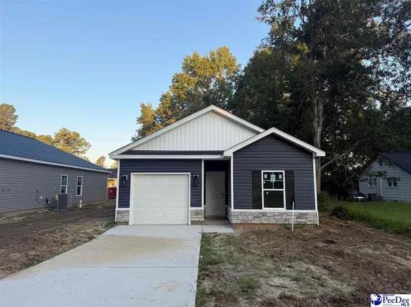 808 Gibson St, Marion, SC 29571