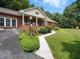 1037 Swift Hollow Rd, Mountain City, TN 37683