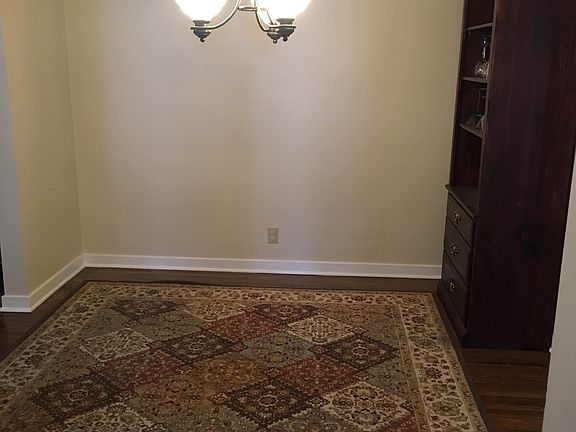 5th image of 316 Parkwood Ave