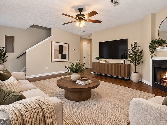 2nd image of 3011 Fields Dr