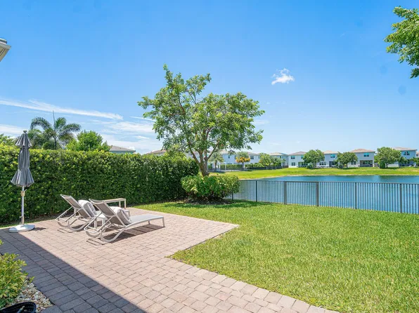 1091 Verde Court, Deerfield Beach, FL 33064