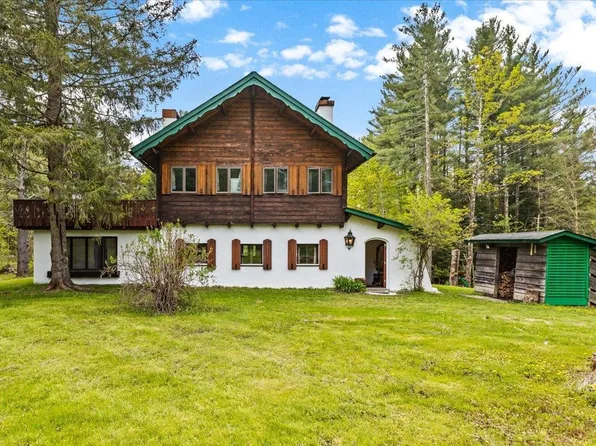 1270 Mountain Road, Montgomery, VT 05471
