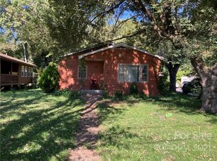 497 Georgia Ave, Waynesville, NC 28786