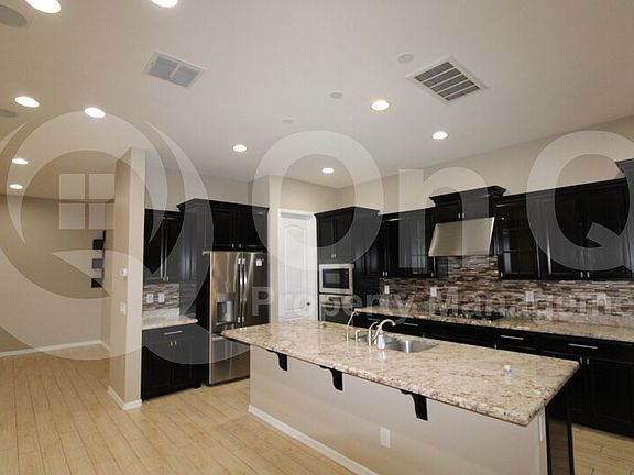 3rd image of 1543 W Sea Fog Ct