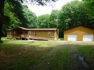 4842 Pitts Rd, Adamsville, PA 16110