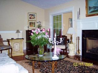 20 Village Rd, Paxton, MA 01612