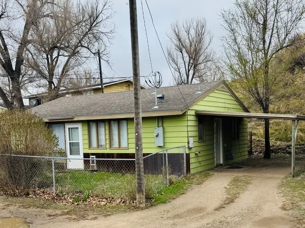 561 1/2 5th St N, Havre, MT 59501