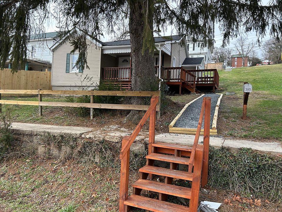 1st image of 380 Greenbrier Ave