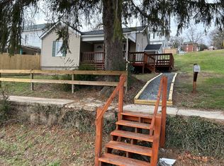 380 Greenbrier Ave, Ronceverte, WV 24970