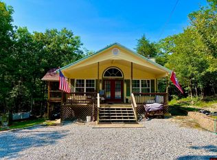 937 Hemlock Ln, Yellville, AR 72687