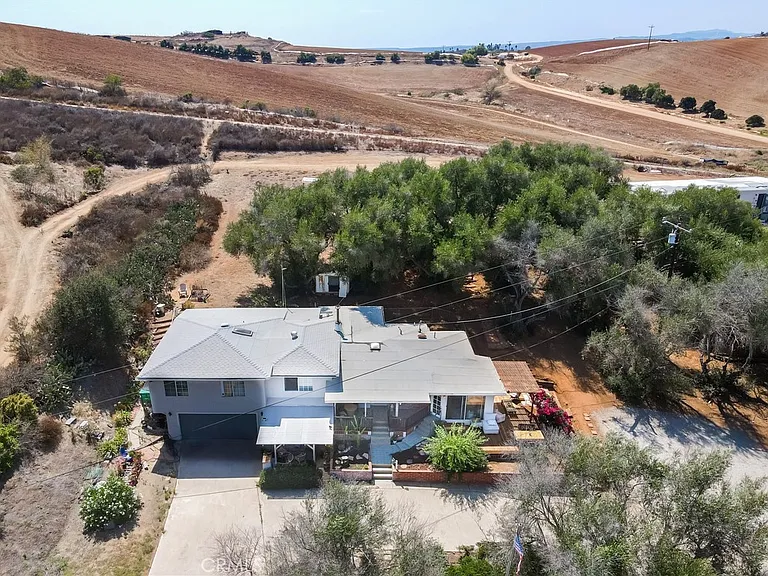 2576 Green Hills Way — Photo 50