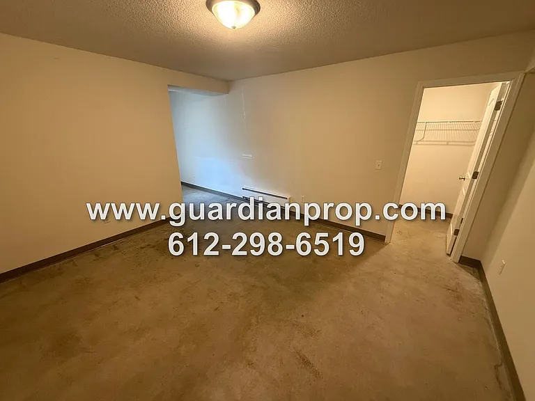 7535 Cloman Way — Photo 6