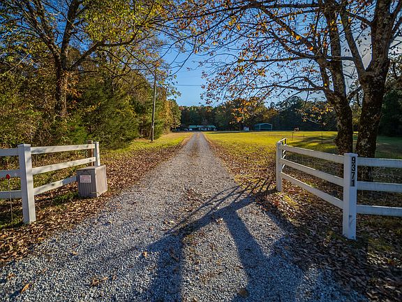 3rd image of 9371 County Road 701