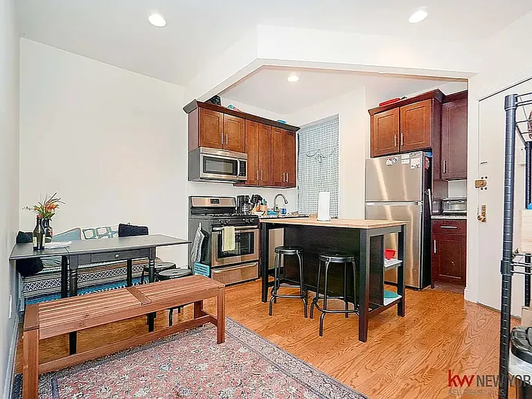 160 W 141st St #2A — Photo 1