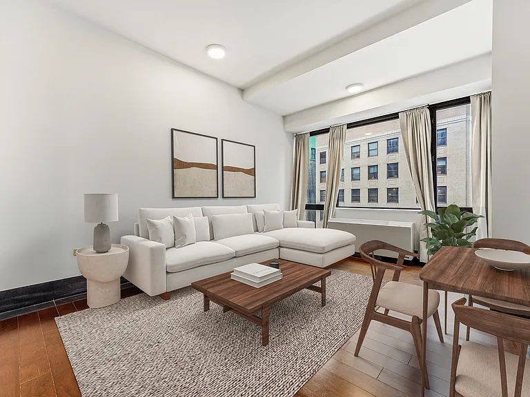 40 Broad St #24DD — Photo 1