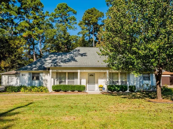 1810 White Feather Trl, Crosby, TX 77532