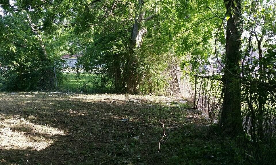 1st image of 3511 Hinton Blvd
