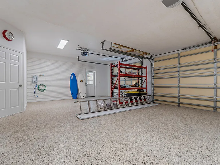 3463 Canal Ct — Photo 48