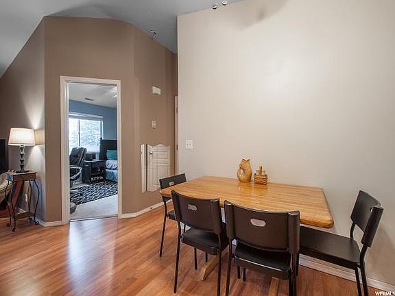 4th image of 272 E New Century Ln #E-72