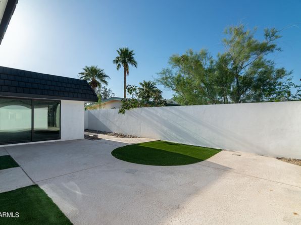 scottsdale-arizona-145920717 picture