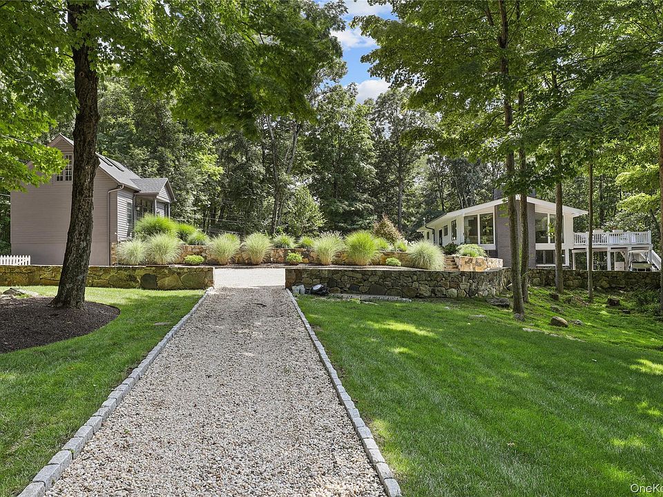 1st image of 39 Lower Shad Road