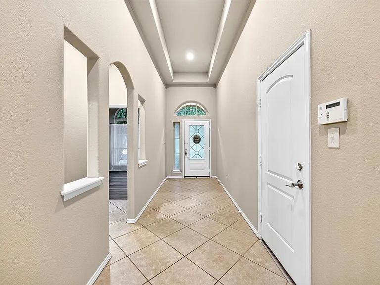 26303 Serenity Oaks Dr — Photo 3