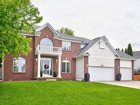 2nd image of 5420 Coachlight Dr