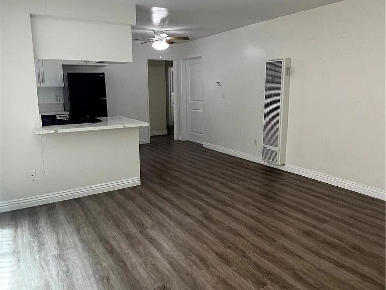 219 N Irena Ave #2 — Photo 3