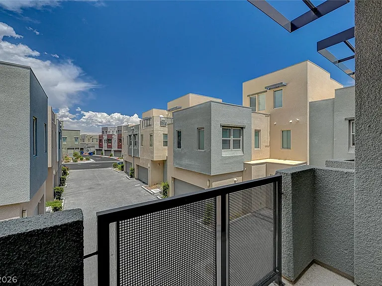 11375 Gravitation Dr — Photo 35