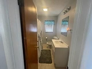 5th image of 2920 Highwoods Dr