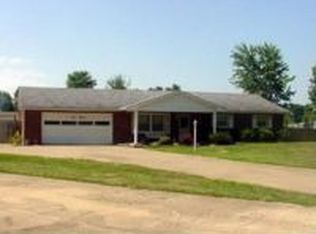 1015 Kimberly Ct, Marion, IL 62959