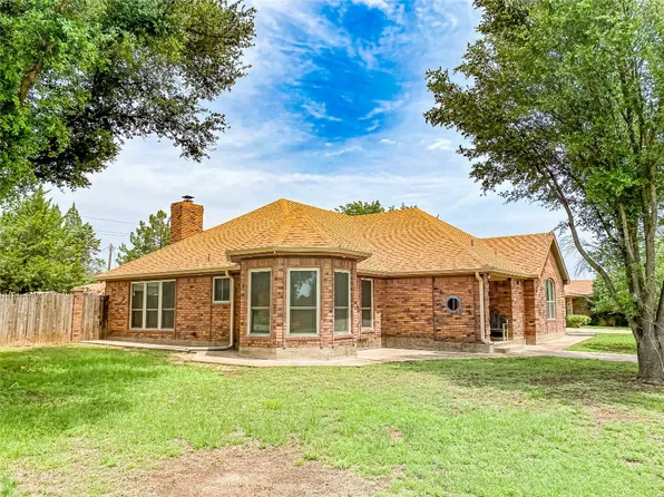 1300 Sunset Dr, Baird, TX 79504