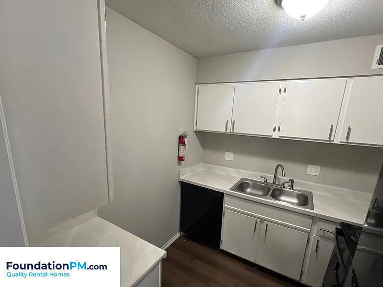 3945 Macon Road - 7 — Photo 4