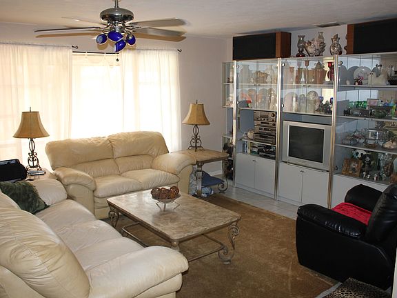 5th image of 1315 SE 19th Ln