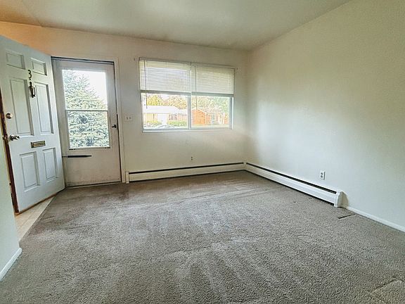 2nd image of 3202 Dorian Ct #3