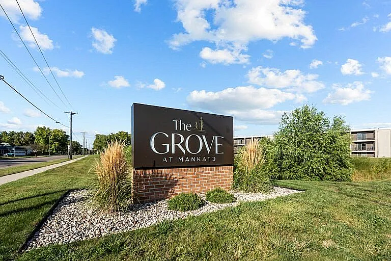 The Grove at Mankato