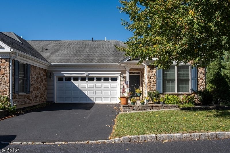 1st image of 18 Galena Rd #3012