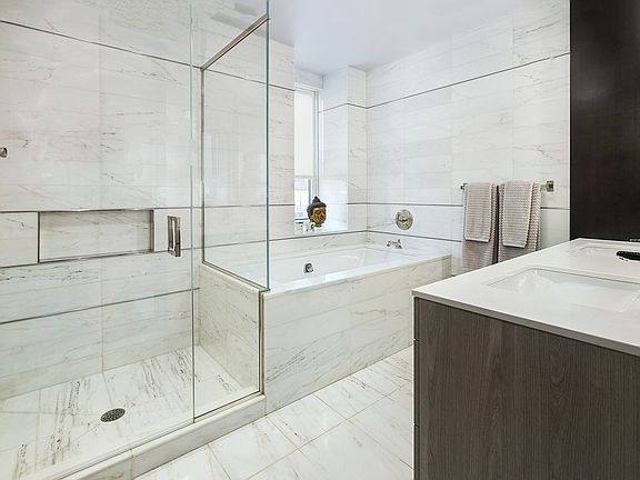 5th image of 151 E 85th St APT 18J