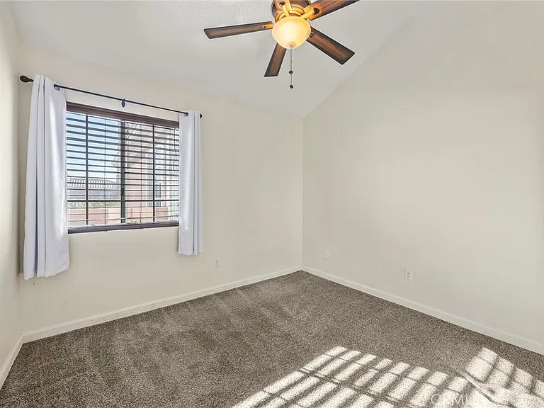 409 Utica Ave #D36 — Photo 15