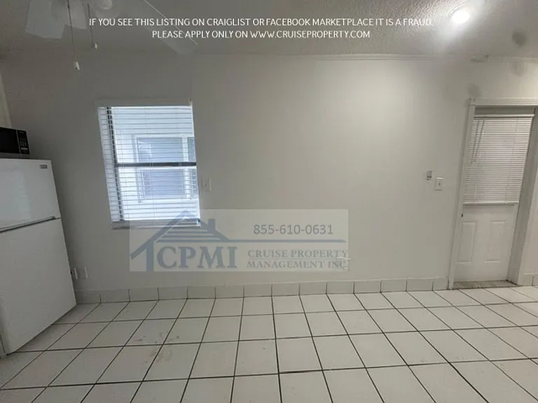 8 SE 19th Ave Pompano Beach, FL 33060 — Photo 10