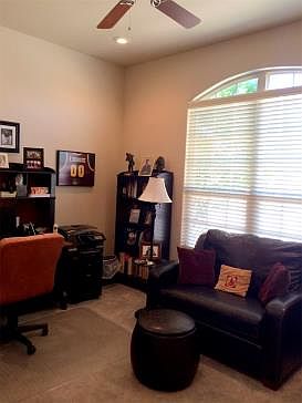 5th image of 2939 Loma Linda Ln