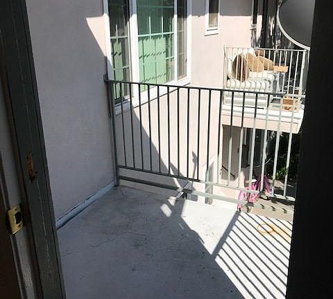 4th image of 1433 Yale St APT C