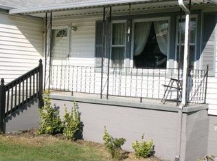 2110 Paris Rd, Knoxville, TN 37912