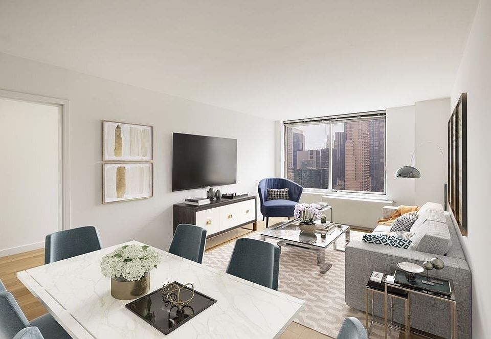 1st image of 260 W 54th St APT 37I
