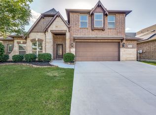 1116 Broken Wheel Trl, Aubrey, TX 76227