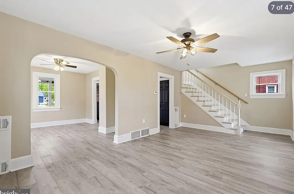 3 bed, 1366 sqft, $750 — Photo 3