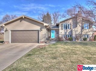 1924 E 12th St, Fremont, NE 68025