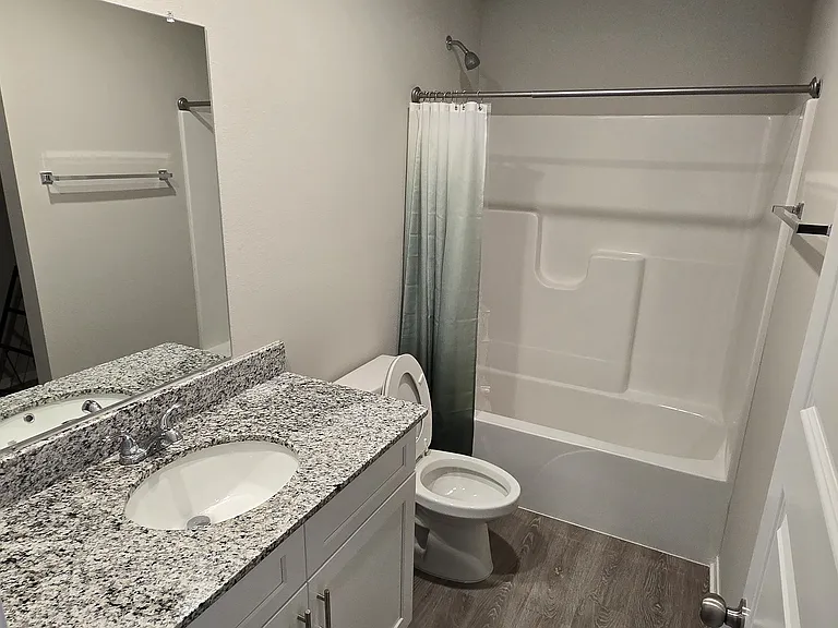 6605 NW Kathleen St — Photo 26
